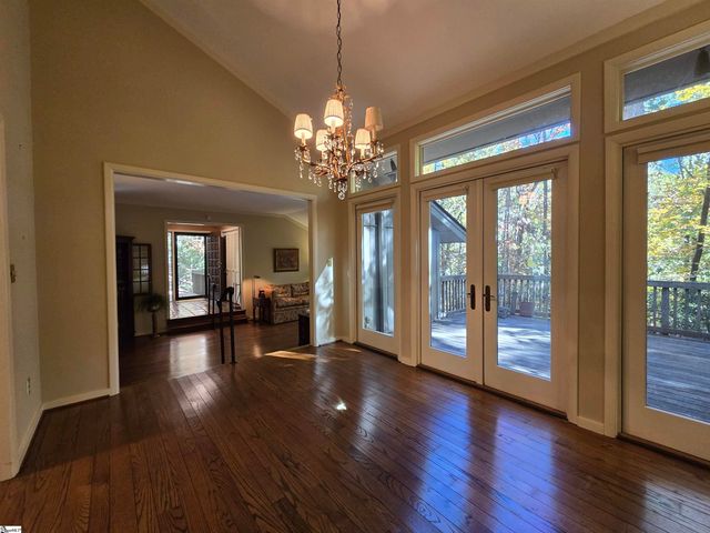 434 Henderson Road, Greenville, SC 29607