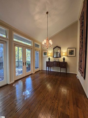 434 Henderson Road, Greenville, SC 29607