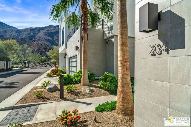 234 Mayfair Way, Palm Springs, CA 92264