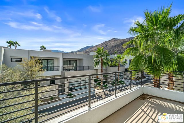 234 Mayfair Way, Palm Springs, CA 92264