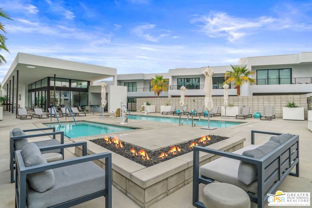 234 Mayfair Way, Palm Springs, CA 92264