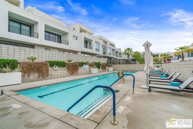 234 Mayfair Way, Palm Springs, CA 92264