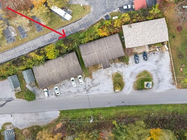 202 Spring Valley Road, Pigeon Forge, TN 37863