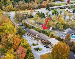 202 Spring Valley Road, Pigeon Forge, TN 37863