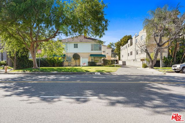 4909 Coldwater Canyon Avenue, Sherman Oaks, CA 91423