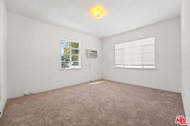 4909 Coldwater Canyon Avenue, Sherman Oaks, CA 91423