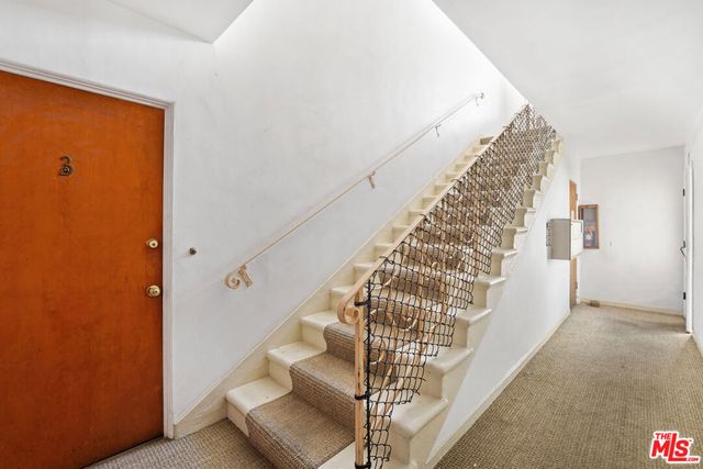 4909 Coldwater Canyon Avenue, Sherman Oaks, CA 91423