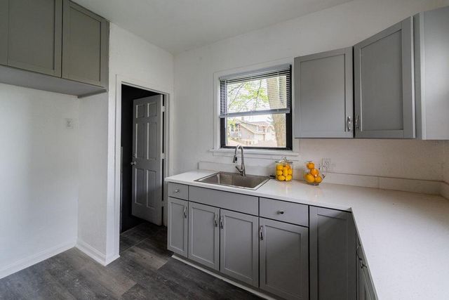 1115 Lewis STREET, Racine, WI 53404