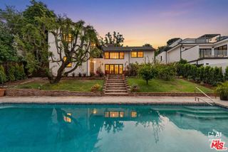 13009 Greenleaf Street, Studio City, CA 91604