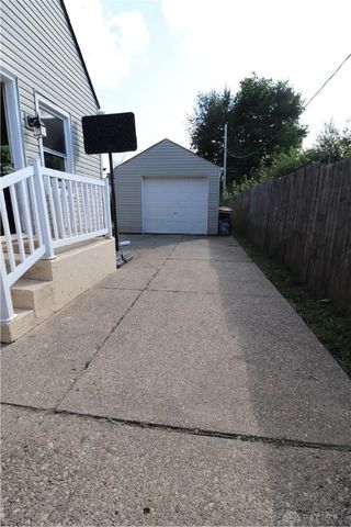 1949 E Bataan Drive, Kettering, OH 45420