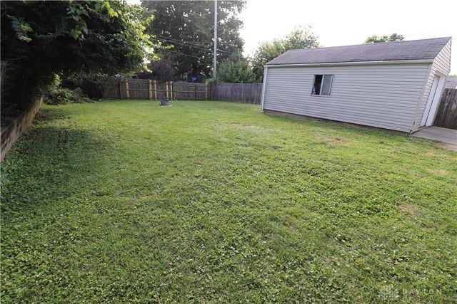 1949 E Bataan Drive, Kettering, OH 45420