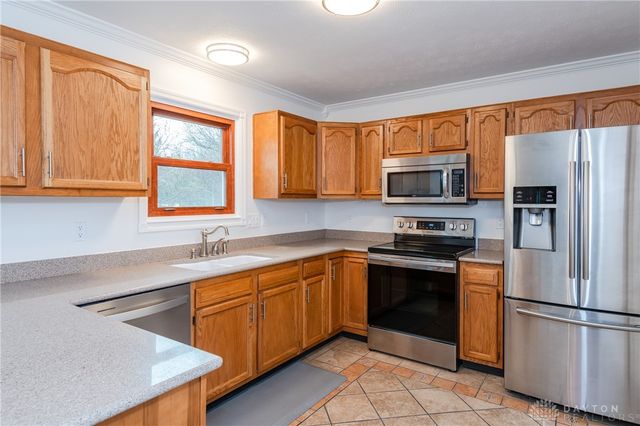 1348 Berkshire Drive, Xenia, OH 45385