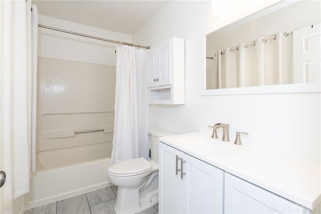 1348 Berkshire Drive, Xenia, OH 45385