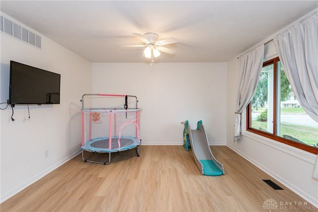 1348 Berkshire Drive, Xenia, OH 45385