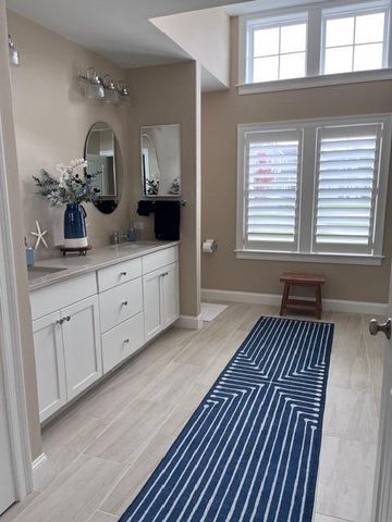 26 Cobblestone Circle, Mashpee, MA 02649