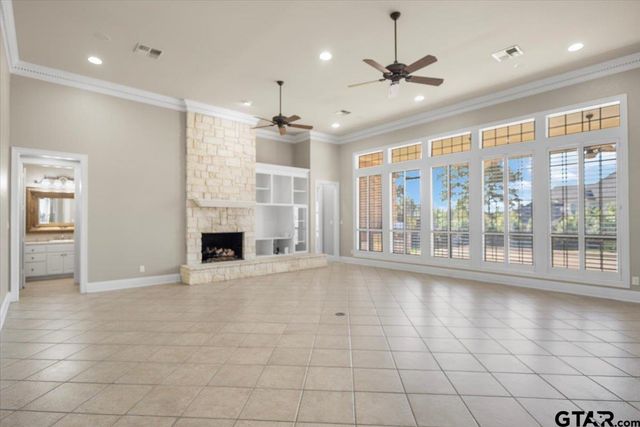 1609 Holcomb Cir, Tyler, TX 75703