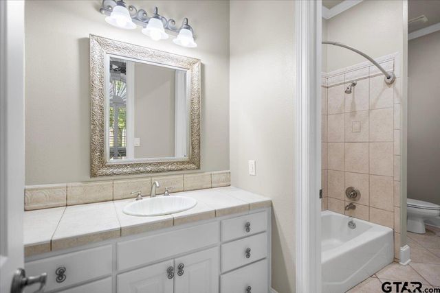 1609 Holcomb Cir, Tyler, TX 75703