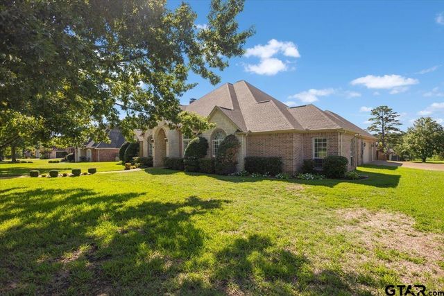 1609 Holcomb Cir, Tyler, TX 75703