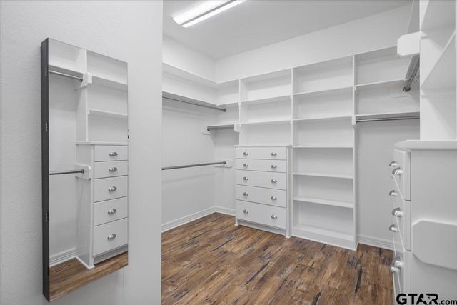 1609 Holcomb Cir, Tyler, TX 75703