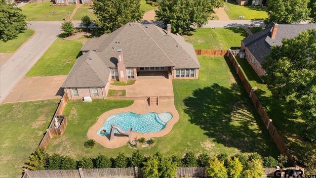 1609 Holcomb Cir, Tyler, TX 75703