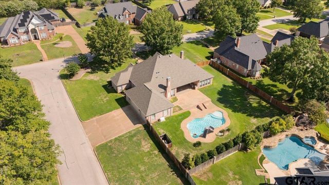1609 Holcomb Cir, Tyler, TX 75703