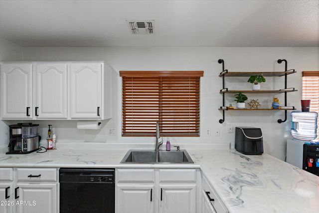 12737 W REDFIELD Road, El Mirage, AZ 85335