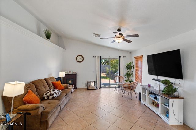 12737 W REDFIELD Road, El Mirage, AZ 85335