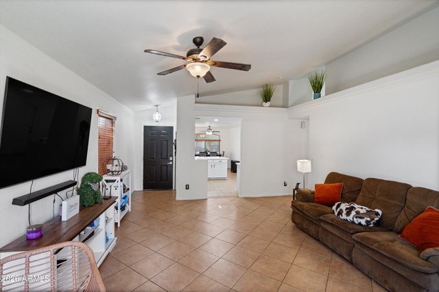 12737 W REDFIELD Road, El Mirage, AZ 85335