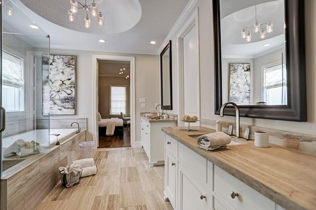 1152 Mosaico Lane, Houston, TX 77055