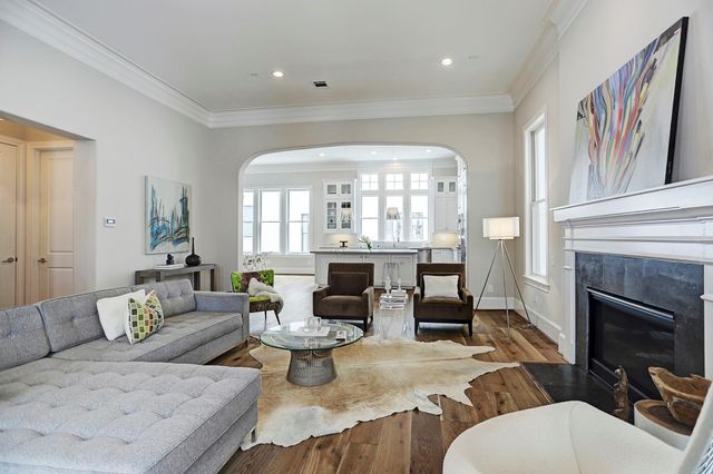 1152 Mosaico Lane, Houston, TX 77055