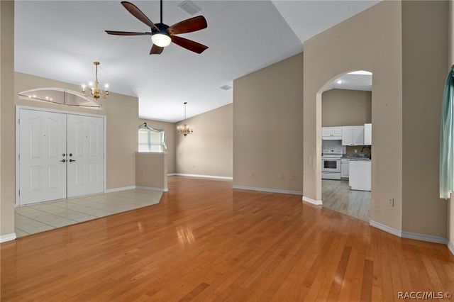 1231 E Whirl Away Circle, Inverness, FL 34453