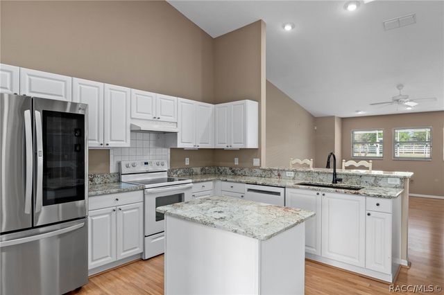 1231 E Whirl Away Circle, Inverness, FL 34453