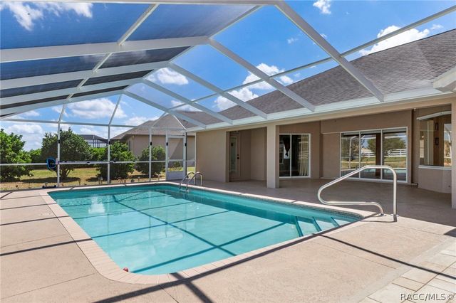 1231 E Whirl Away Circle, Inverness, FL 34453