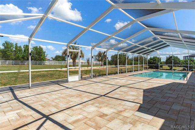 1231 E Whirl Away Circle, Inverness, FL 34453