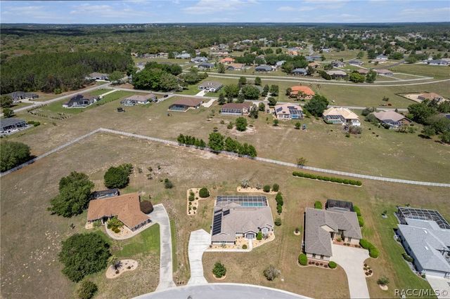 1231 E Whirl Away Circle, Inverness, FL 34453