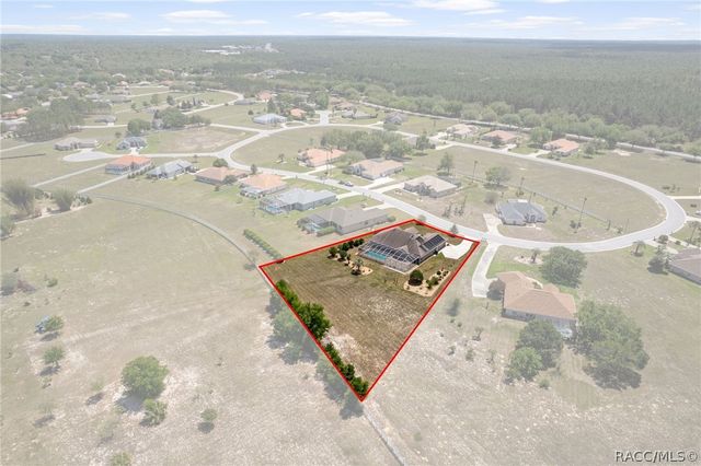 1231 E Whirl Away Circle, Inverness, FL 34453