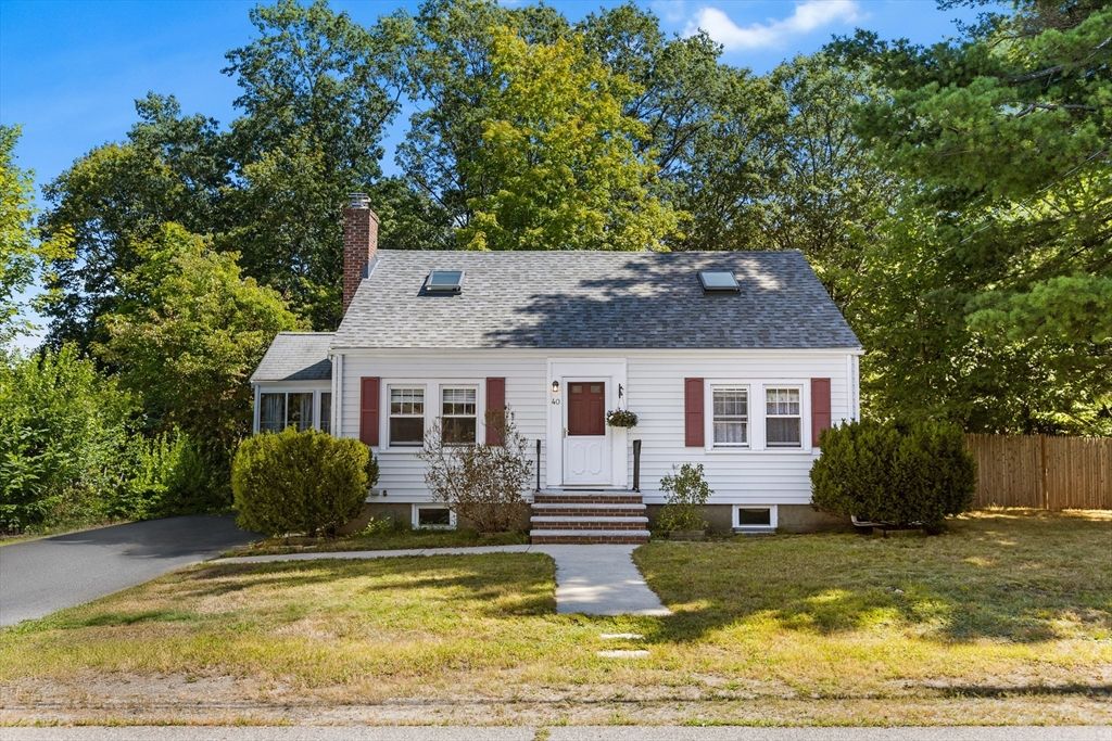 40 Bonad Road, Stoneham, MA 02180