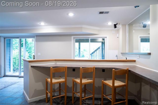 320 Charlevoix Street, Commerce Twp, MI 48382