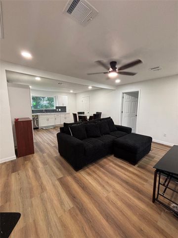 5718 Ricky Street, Houston, TX 77033