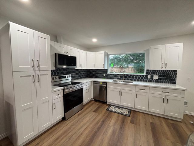 5718 Ricky Street, Houston, TX 77033