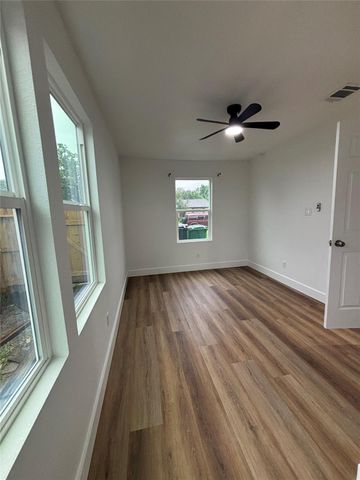 5718 Ricky Street, Houston, TX 77033