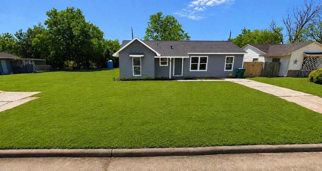 5718 Ricky Street, Houston, TX 77033