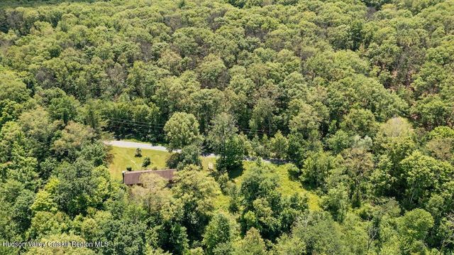 284 Hall Hill Rd Stop 18, Ancram, NY 12502