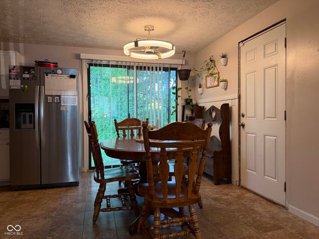 5511 Lunsford Drive, Indianapolis, IN 46237