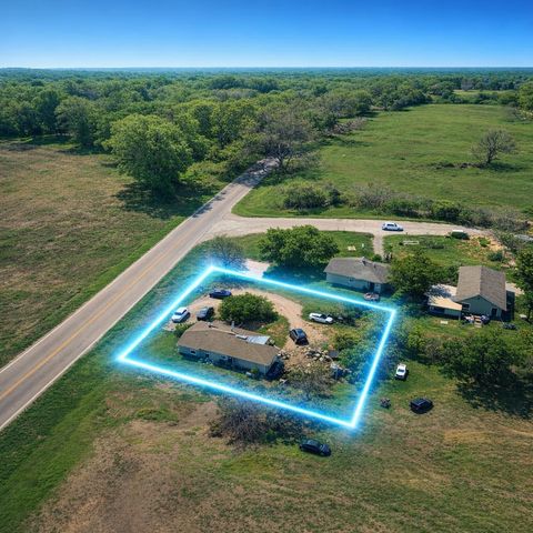 508 Summit Street, Farmersville, TX 75442