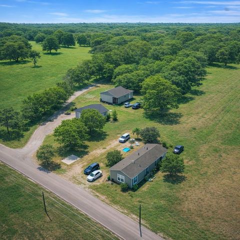 508 Summit Street, Farmersville, TX 75442