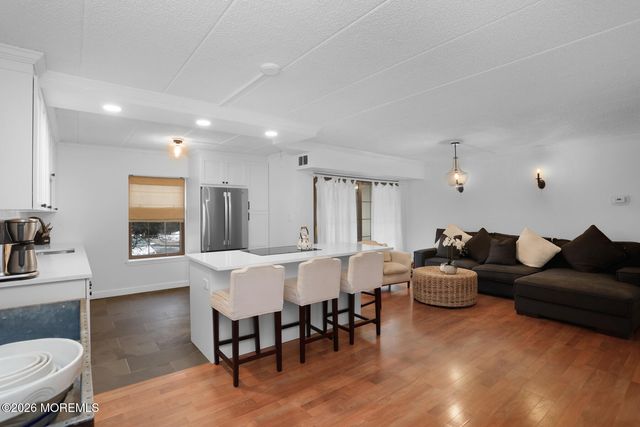 1838 State Route 35 10, Wall, NJ 07719