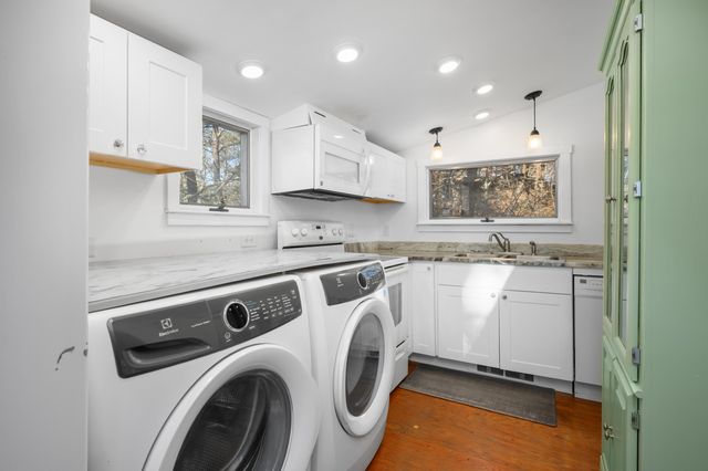 11 Whitmanville Road, Truro, MA 02666