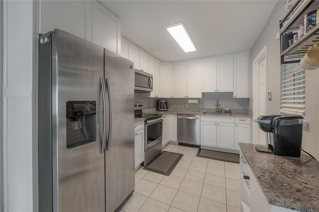 5937 13TH AVENUE N, St Petersburg, FL 33710
