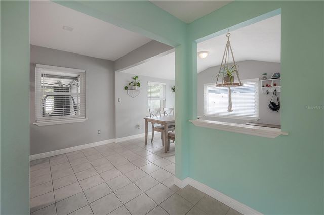 5937 13TH AVENUE N, St Petersburg, FL 33710